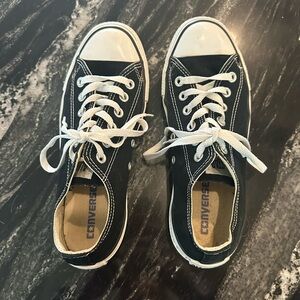 Converse All-Star, black and white sneakers size 8. Excellent condition!